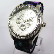 Alliage Diamant Case Watch Nylon Strap Pas Cher Mode Quartz Montre (HL-CD020)